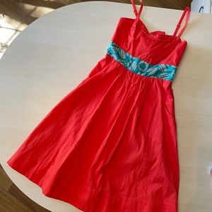 Anthropologie red fit & flare cotton dress with sweetheart neckline size 6